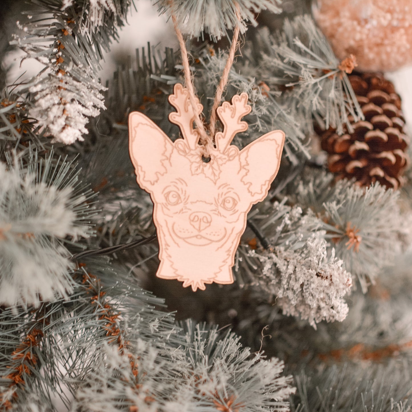 Christmas Ornament | Chihuahua