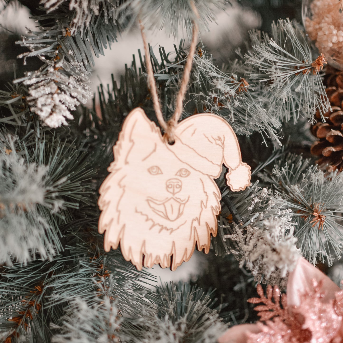 Christmas Ornament | Japanese Spitz/Samoyed